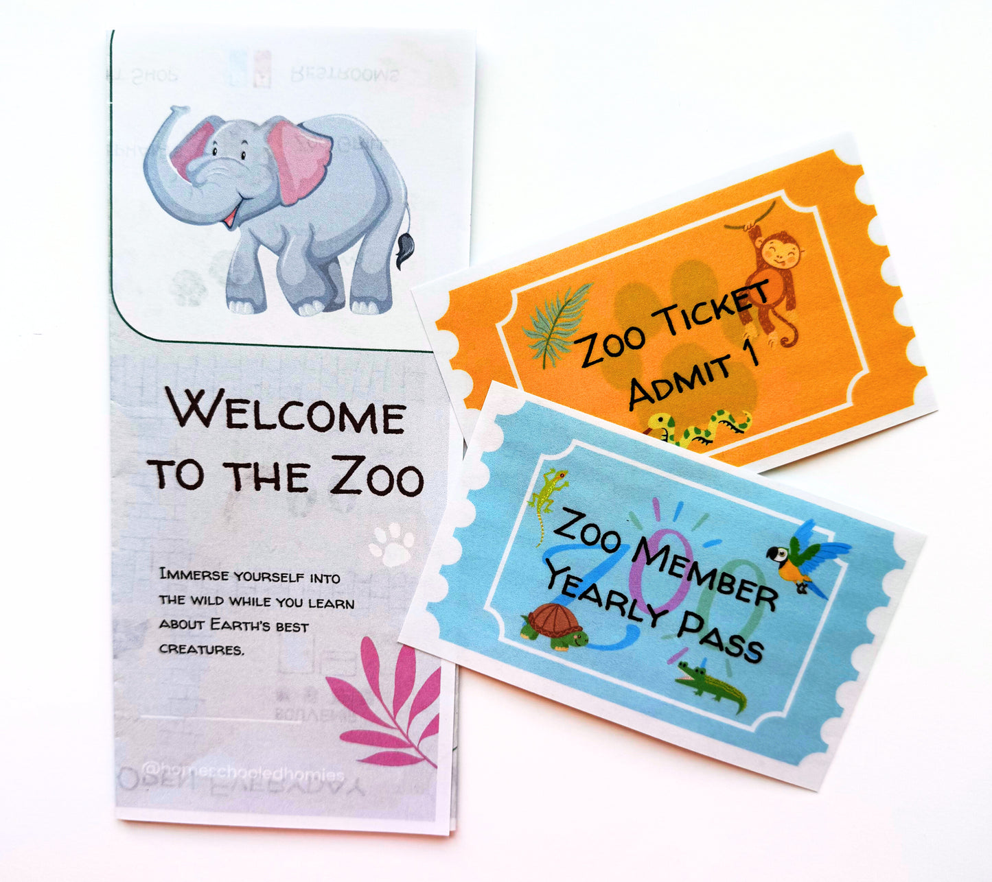 'A Day at the Zoo' Adventure Learning Pouch!